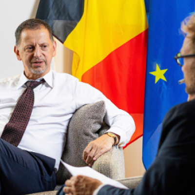 Joris Salden, directeur-generaal Consulaire Zaken en Koen Van der Schaeghe, directeur Vlamingen in de Wereld